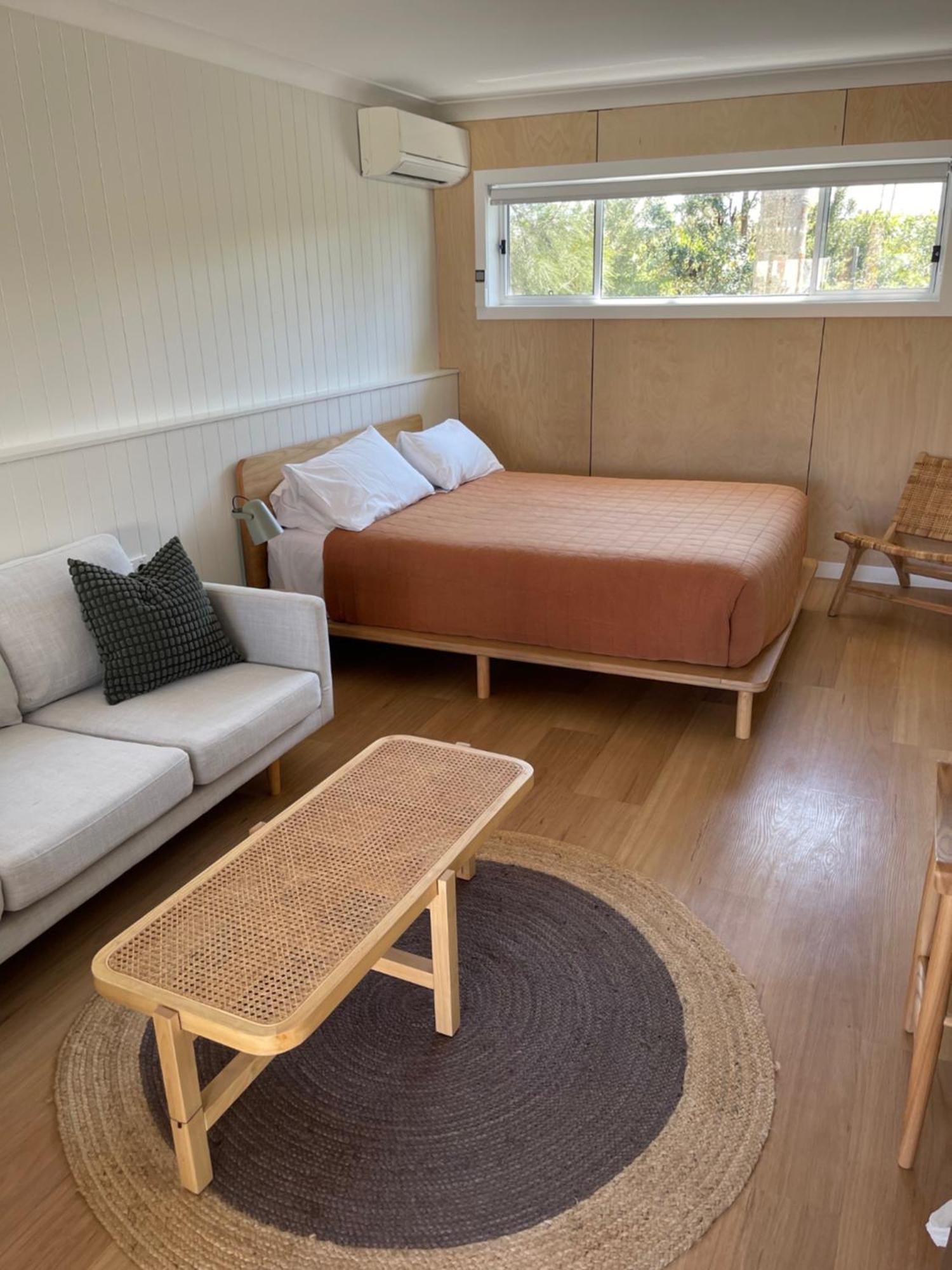 Archy'S On The Lake Burrill Lake エクステリア 写真